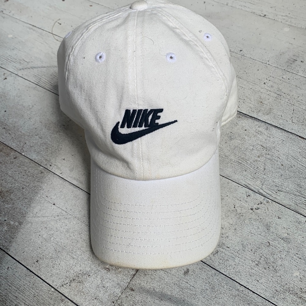 White Nike cap. Used found thrifting, cheap